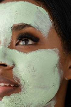 Boca Beauty Academy Woman with Green Face Mask, How the Beauty Industry is Welcoming Natural Practices